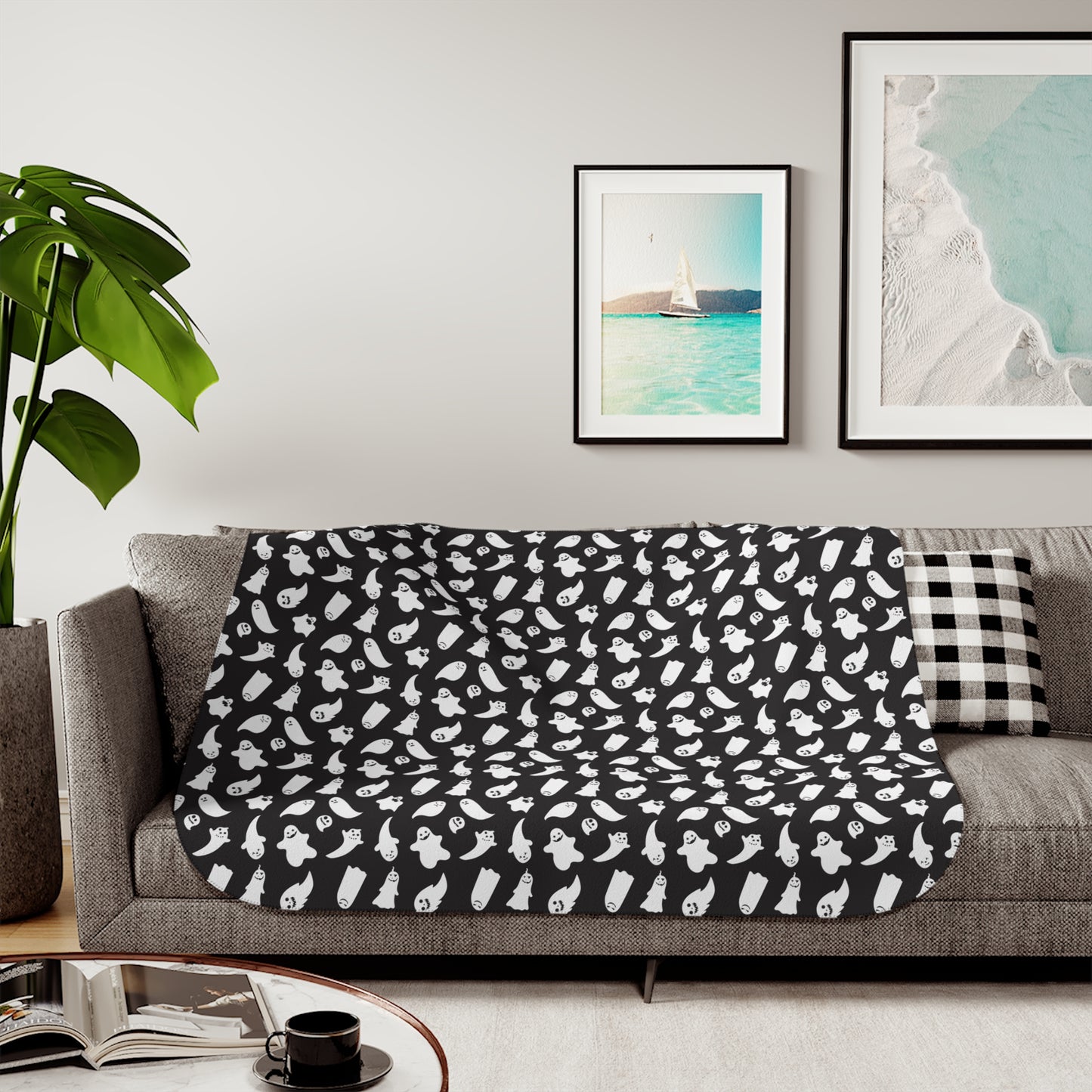 Giggling Ghosties Sherpa Blanket