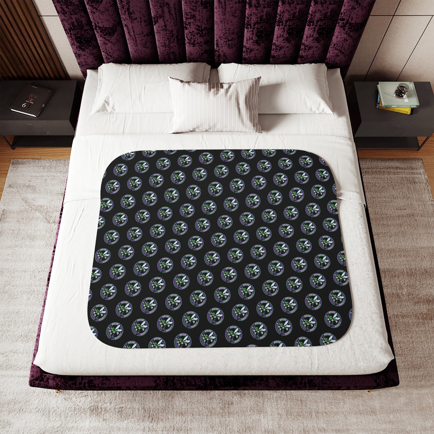 Hornets Logo Pattern Sherpa Blanket - Black